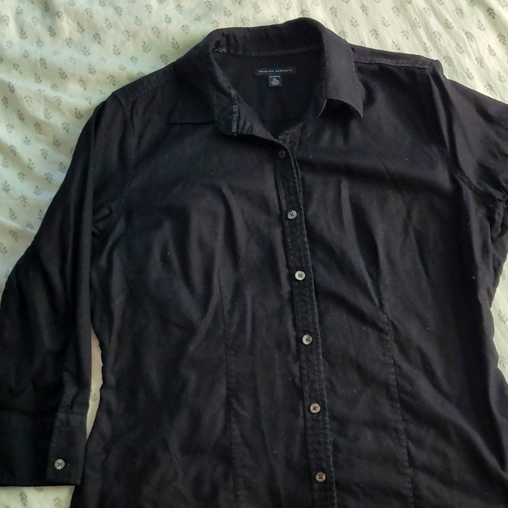 Banana Republic button down shirt